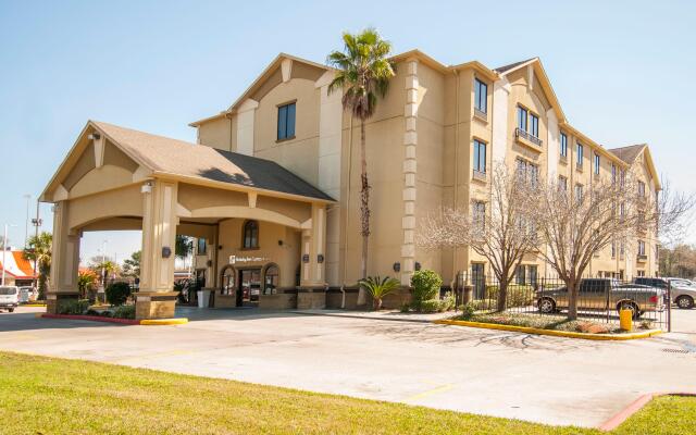 Holiday Inn Express & Suites Houston North Intercontinental by IHG