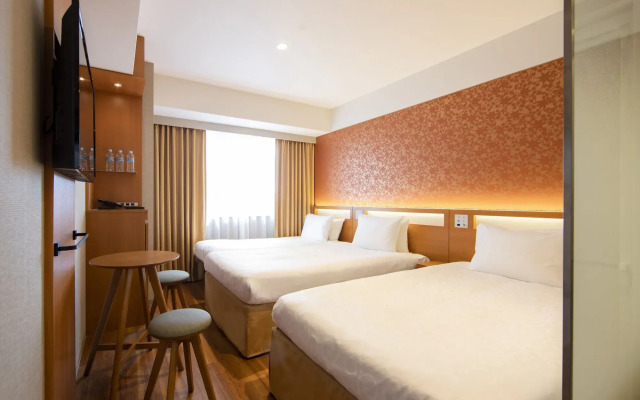 karaksa hotel grande Shin-Osaka Tower
