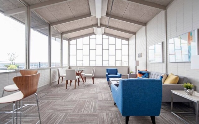 Abode Vue at 3rd 1-bedroom Loft-style Suite