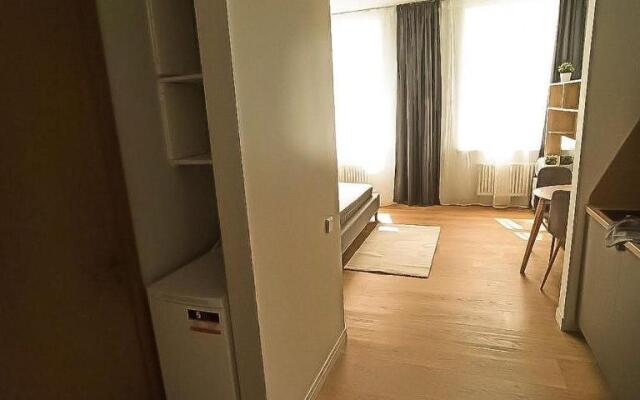 Riga Center - Quiet Studio - 5 min to Old Town & NFLX