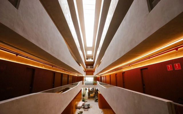 Setai Yacht Luxo II - By Almare