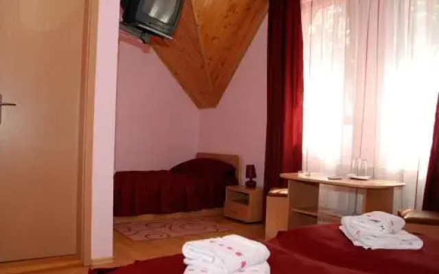 Pensiunea Stejarul