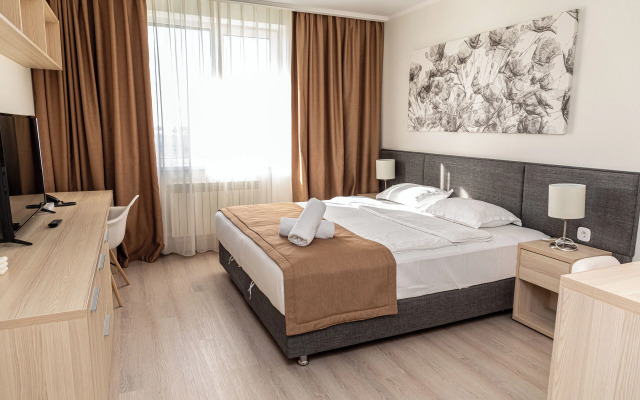 Korkem 3 near botanical garden