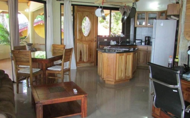 Vista Coiba Villas & Restaurant