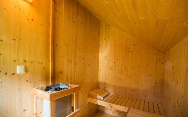 Wooden Chalet in Klippitztrl near Ski Area