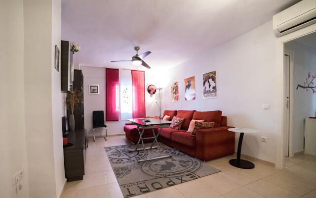 Holi-Rent Evangelista