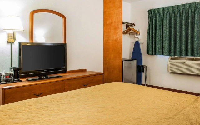 Quality Inn South