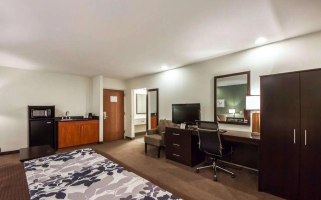 Sleep Inn & Suites