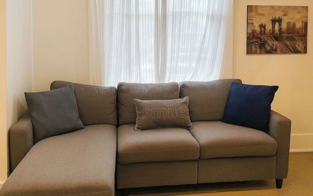 Detroit 6BR House Wifi, Parking, Pet Friendly