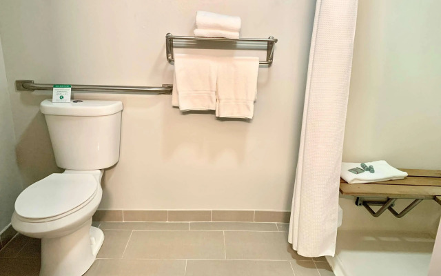 Best Western Oswego Hotel