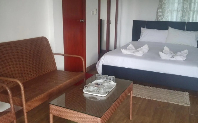 Thipburee Resort