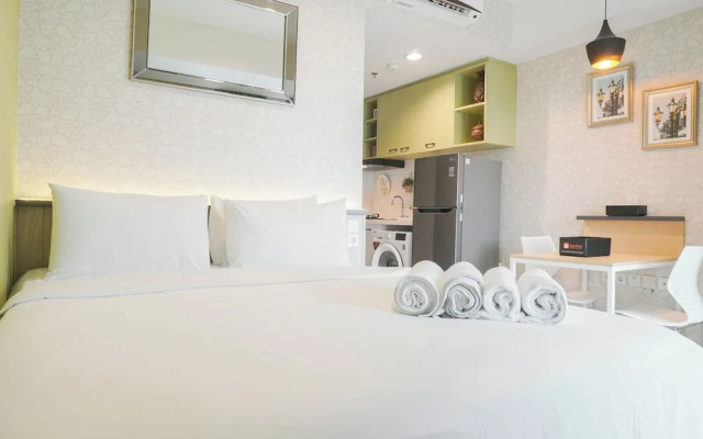 Comfortable Studio at West Vista Apartment