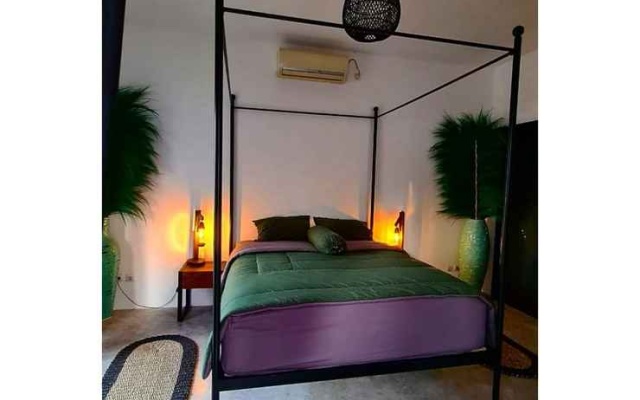 King's Home Villa – Guest Rooms – Yogyakarta