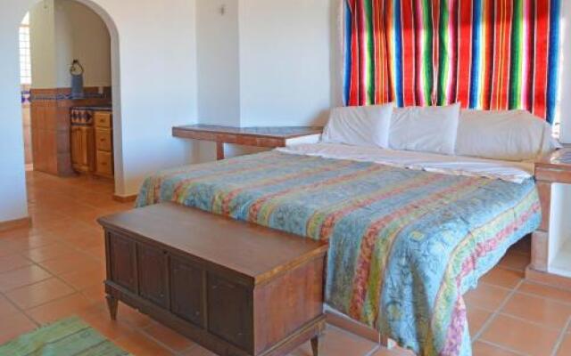 Casa de Paraiso by RedAwning