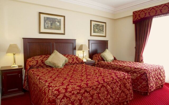 Maudlins House Hotel