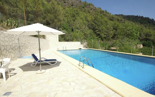 Pleasant Villa in Adsubia-Forna with Swimming Pool