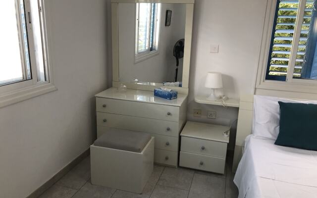 Freshly Refurbished Apartment in Paralimni, Cyprus