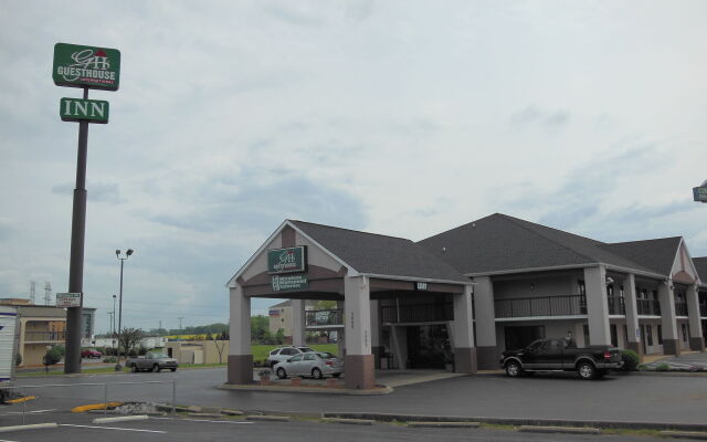 GuestHouse Inn Clarksville