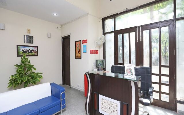 OYO 24323 Lakshmi Residency