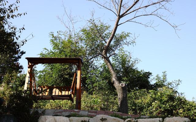 Gyeongju Happy Dream Pension