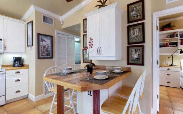 Palm Isle 3210 by RedAwning