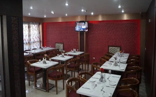 Hotel Appolo