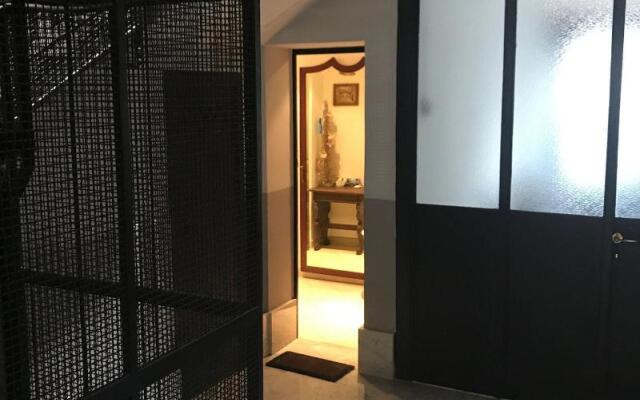 Imbriani Guest House & Suites