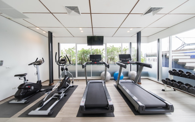 Hotel Amber Sukhumvit 85
