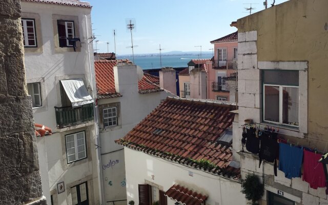 Lisbon Alfama - Santa Luzia Apartments