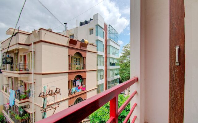 OYO 4606 Hotel Maple Green Suites
