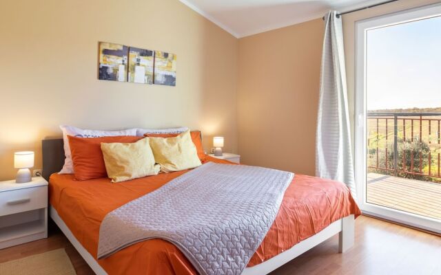 Welcoming Apartment in Pula With Swimming Pool