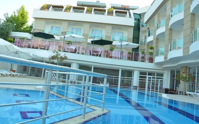 Brahman Hotel