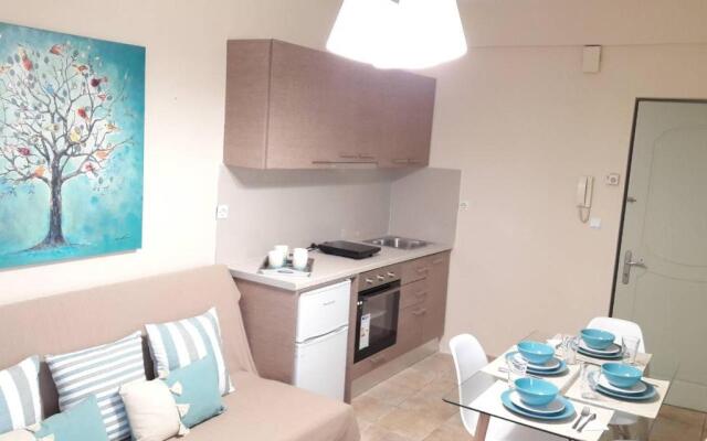 Bizaniou Apartment 69