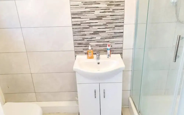 1 bedroom luxury suite Ideal for Bluewater and M25