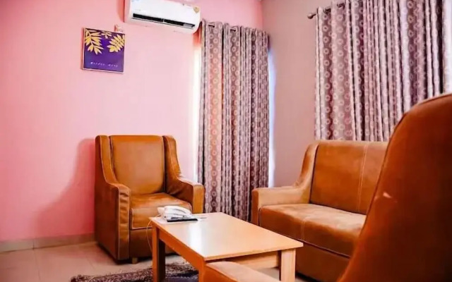 Dalice Hotel and Suites