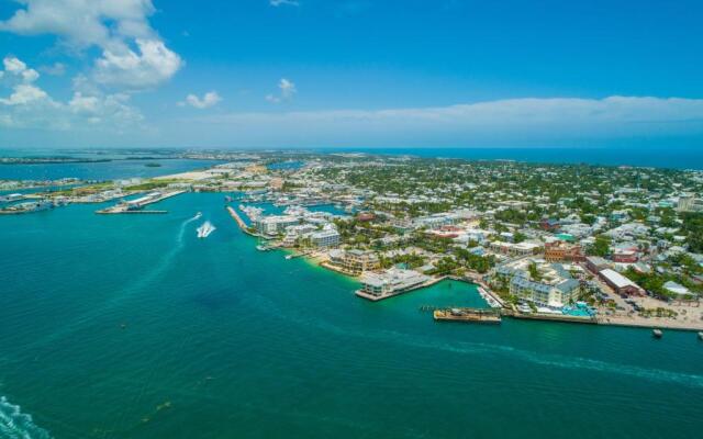 Fitch Lodge - Key West Historic Inns