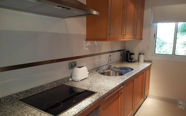 Aloha Hill Club Golf & Spa Apartments