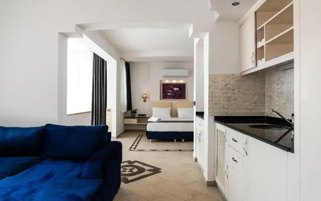 Sertil Deluxe Tropical Suites