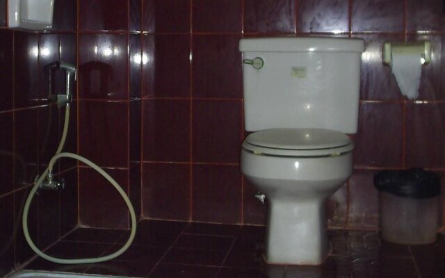 Griyo Mulyo Hotel Surabaya by RedDoorz