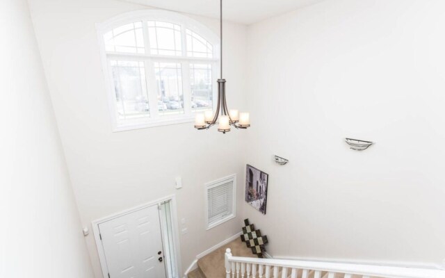 Fallsview Family Home