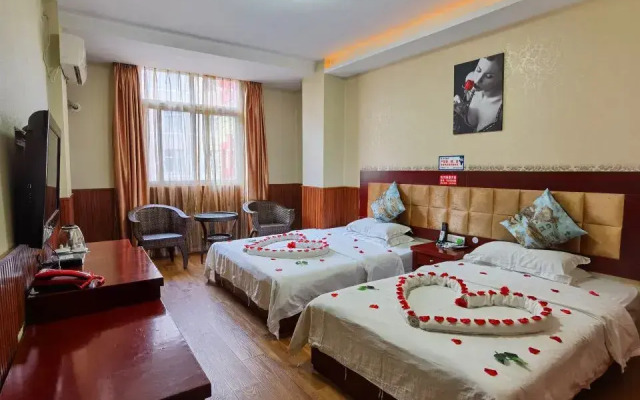 Donghao Hotel (Xichang tourism distribution center store)