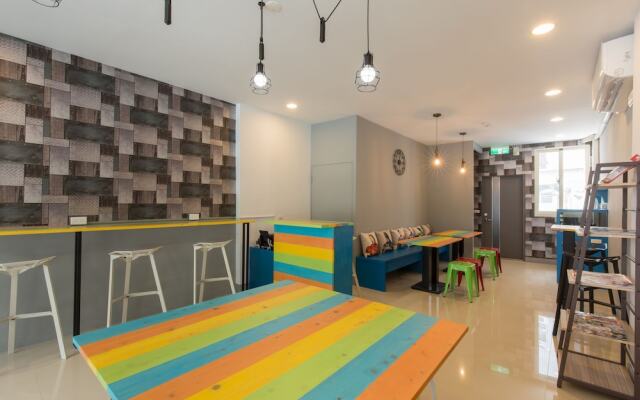 Cool Guy Apartment