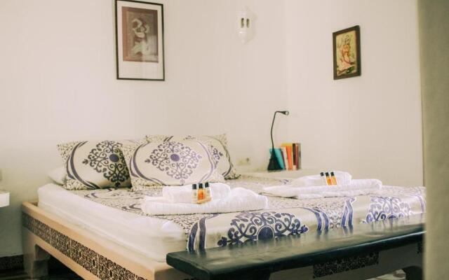 La Duquesa Guest House