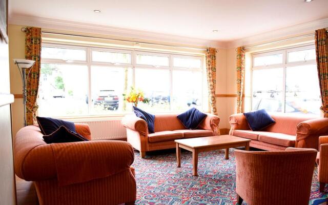 Riviera Hotel & Holiday Apartments