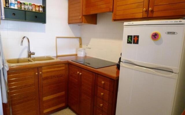 Newly Renovated Beachfront Apartment Ideally Located in Penelope