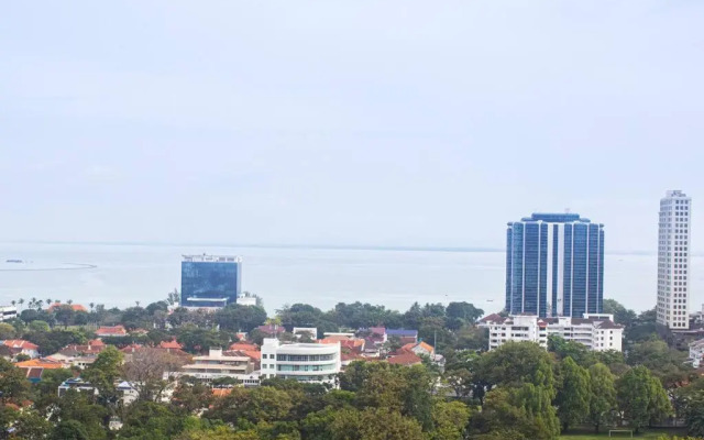 Unique Tropicana Seaview Luxury Studio Suite