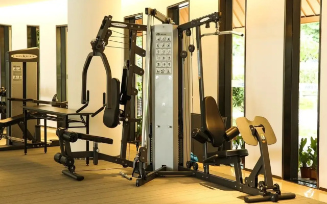 Yijing Holiday Hotel