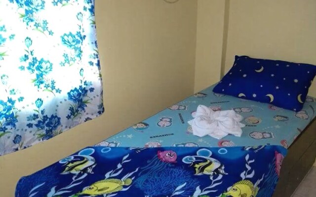 Alaminos Backpackers & Travelers nest