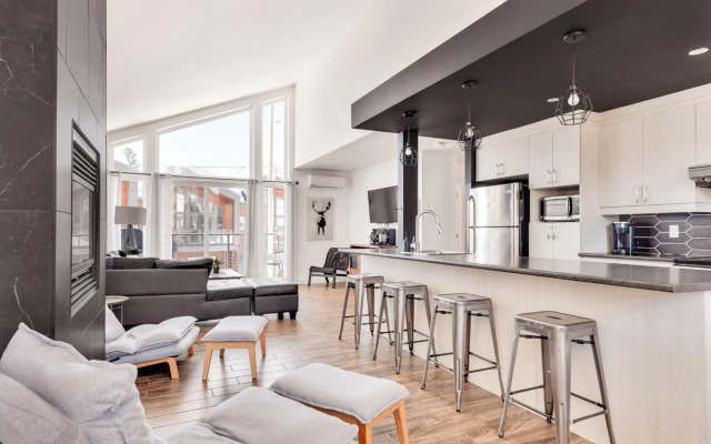 25- Chalet à Louer à Stoneham