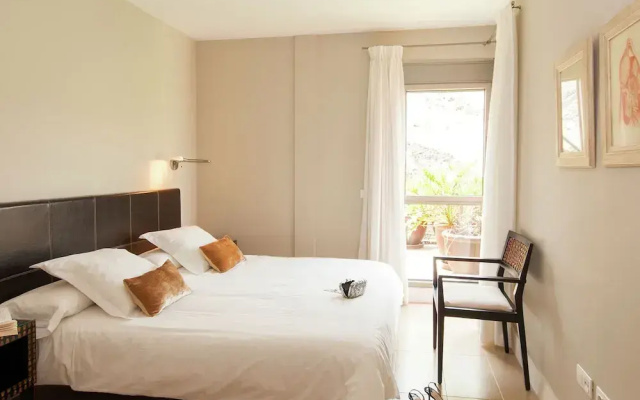 Luxurious Villa in Canary Islands Close to the Seabeach